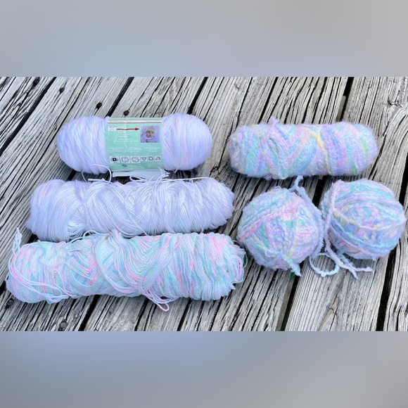 Lot Baby Color Theme Variegated Knitting Crochet 4 Med Soft Mixed Fiber Yarn - Picture 1 of 9